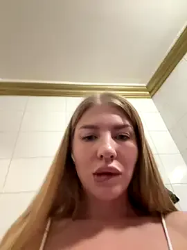 ava_delightt – webcam model profile photo Image 14