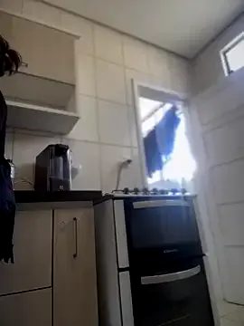 zui_lu – webcam model profile photo Image 9