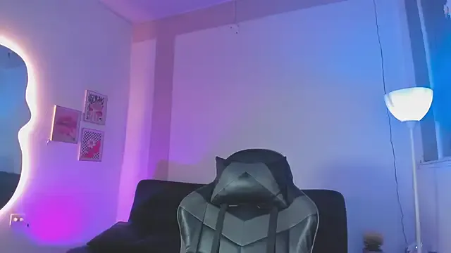 4444ngel – webcam model profile photo Image 4