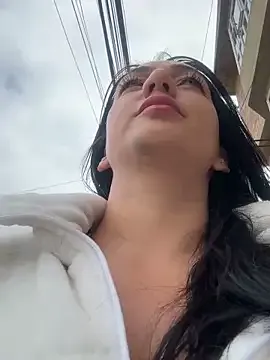 sunsets – webcam model profile photo Image 4