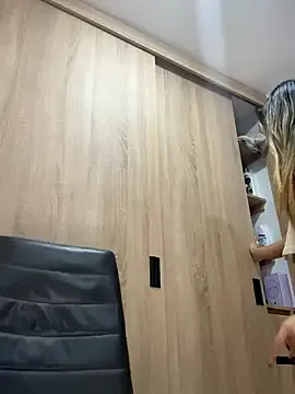 laceybloom – webcam model profile photo Image 9