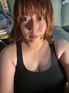 hina_porn – webcam model profile photo Image 7