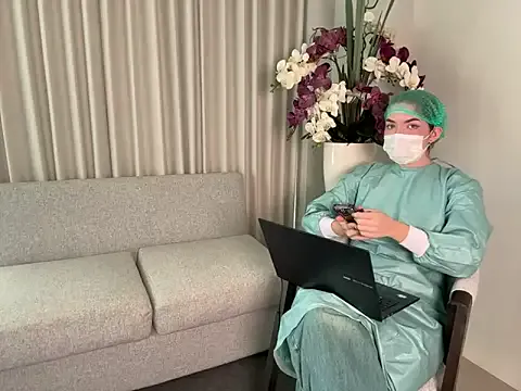 gerridae – webcam model profile photo Image 9