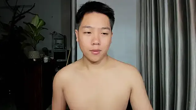 Alexxpussy – webcam model profile photo Image 2