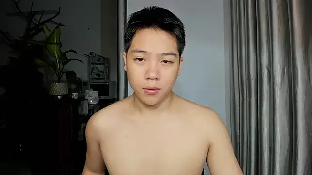 Alexxpussy – webcam model profile photo Image 3