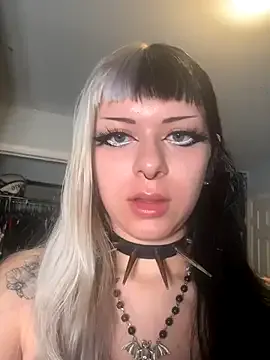 bambi_lu – webcam model profile photo Image 17