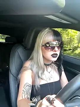 bambi_lu – webcam model profile photo Image 5