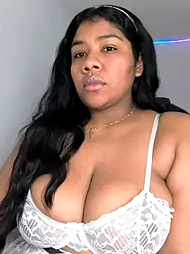 sunsets – webcam model profile photo Image 3