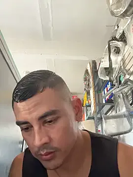 hina_porn – webcam model profile photo Image 4