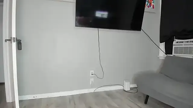 alana15 – webcam model profile photo Image 15