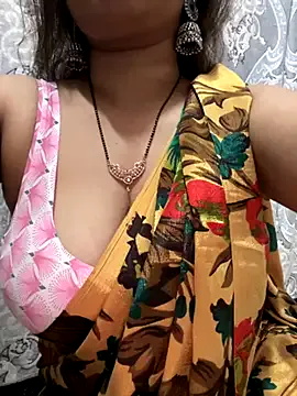 LetsDoeIt111 – webcam model profile photo Image 16