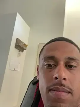 pnwzo – webcam model profile photo