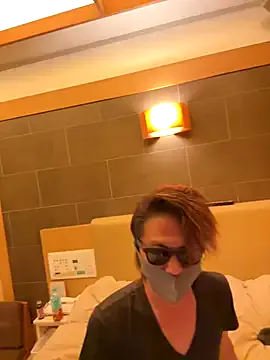 SUSY__06 – webcam model profile photo Image 5