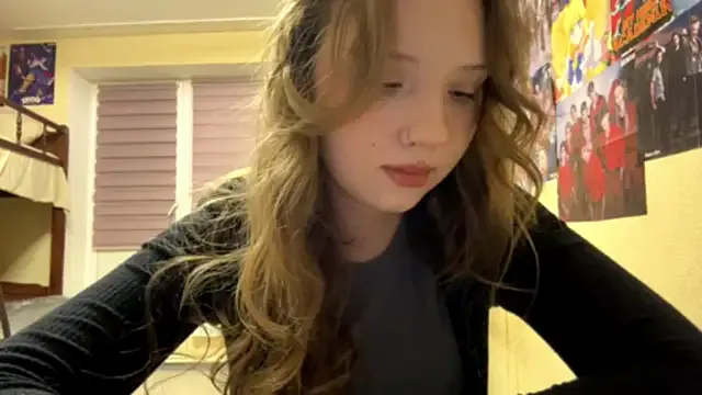 mary_luckaysha – webcam model profile photo Image 6