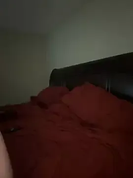 NaughtyInGlasses – webcam model profile photo Image 7