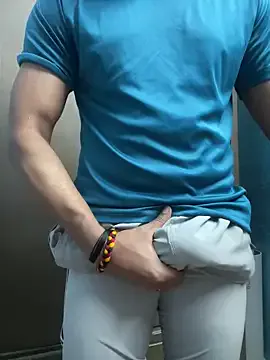 alana15 – webcam model profile photo Image 13