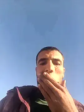 Realverse – webcam model profile photo