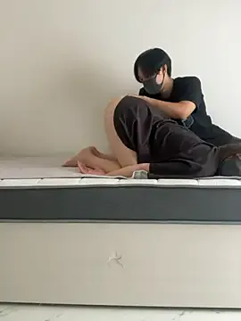 LolaFox – webcam model profile photo Image 2