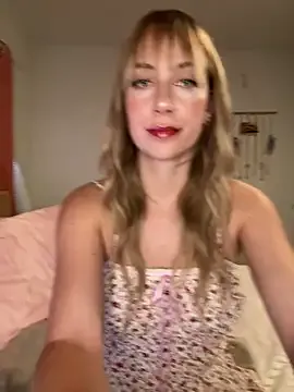 bambi_lu – webcam model profile photo Image 14