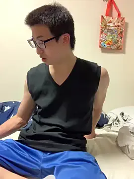 cumband – webcam model profile photo Image 2