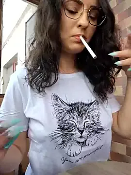 violetta_skinny – webcam model profile photo Image 9