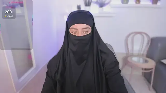 lucretiaburnaugh – webcam model profile photo Image 8