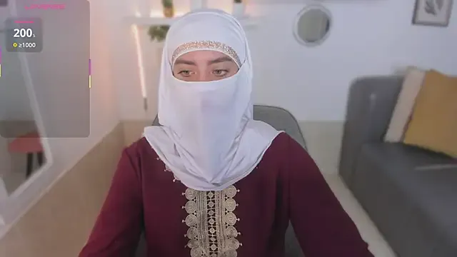 lucretiaburnaugh – webcam model profile photo Image 9