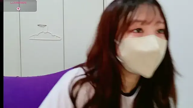 little_effy18_ – webcam model profile photo Image 18