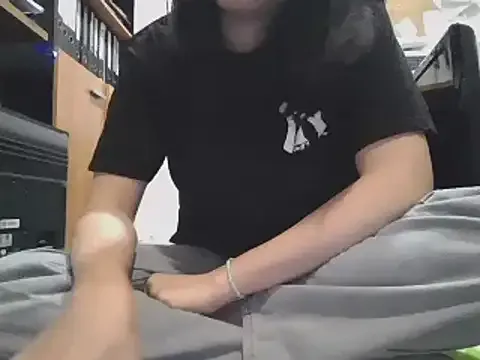 sara_kimoo – webcam model profile photo