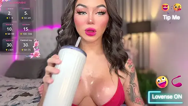 alonehazel – webcam model profile photo Image 17