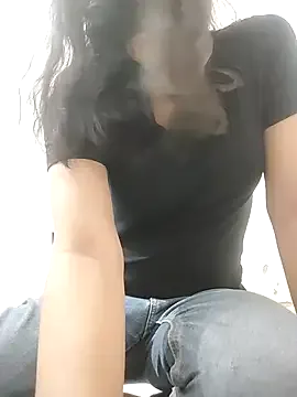 bambi_lu – webcam model profile photo Image 12