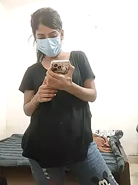 bambi_lu – webcam model profile photo Image 8