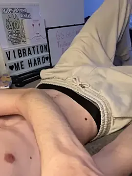 horny_goats – webcam model profile photo Image 17