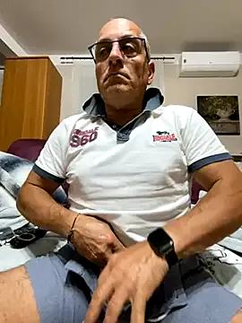 DoriDeluxe66 – webcam model profile photo Image 14