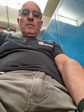 DoriDeluxe66 – webcam model profile photo Image 6