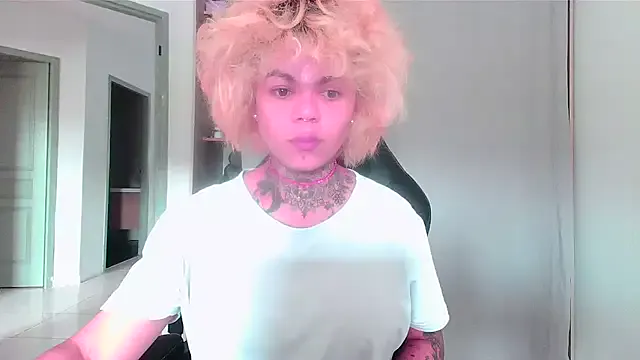 galileii – webcam model profile photo Image 8