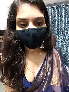 cindefucknrella – webcam model profile photo Image 18