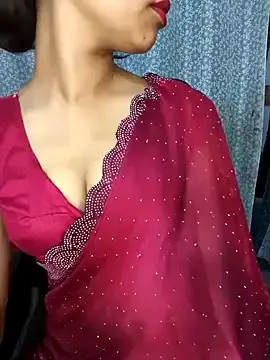 cindefucknrella – webcam model profile photo Image 4