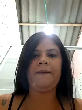 sexy-latin10 – webcam model profile photo