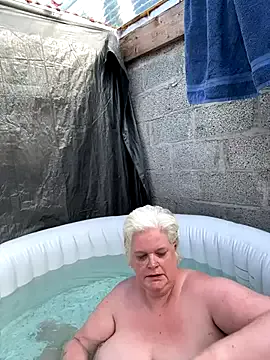 -MiaSweet- – webcam model profile photo Image 5