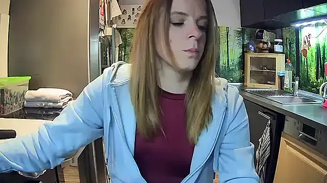 sigmasian – webcam model profile photo Image 2