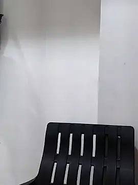 faplex – webcam model profile photo Image 12