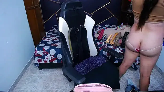 lynxanarres – webcam model profile photo Image 9