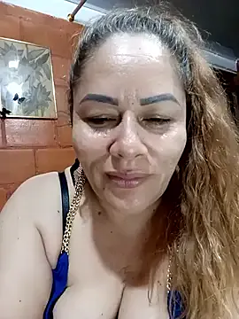 molochnaya000 – webcam model profile photo Image 11