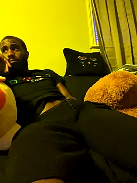 octavarium211 – webcam model profile photo Image 10