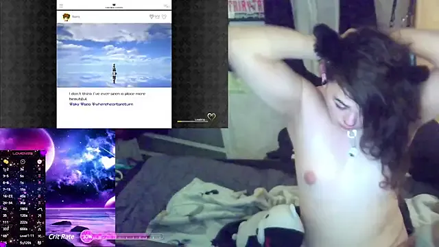 boywithbug – webcam model profile photo Image 6