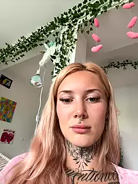 gerridae – webcam model profile photo Image 11