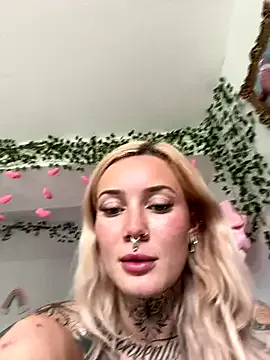 gerridae – webcam model profile photo Image 15