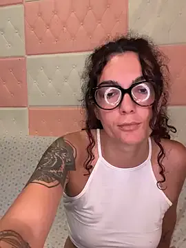 Baby-69 – webcam model profile photo Image 4