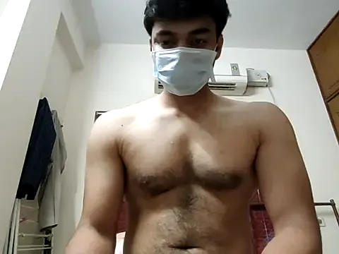 valentin_00 – webcam model profile photo Image 14